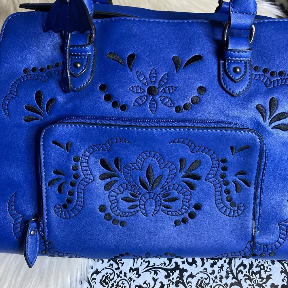 Danielle Nicole Disney ‘Mary Poppins’ limited edition satchel duffle handbag bag